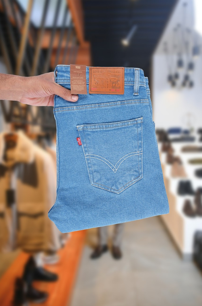 Jean Levi’s – Coupe Normale Bleu Sky (100 % Coton)