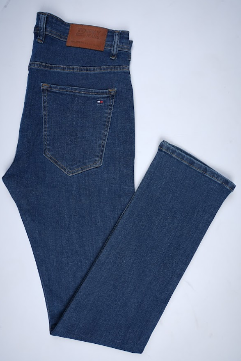 Jean Tommy Bleu – Coupe Normale, Pack Standard.