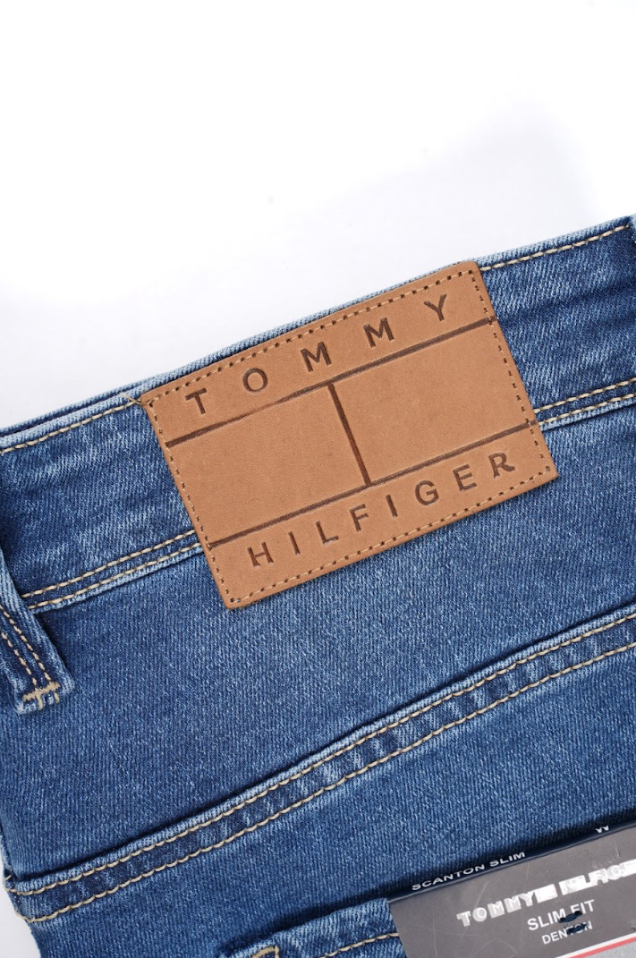 Jean Tommy Hilfiger Bleu Clair – Coupe Droite Regular