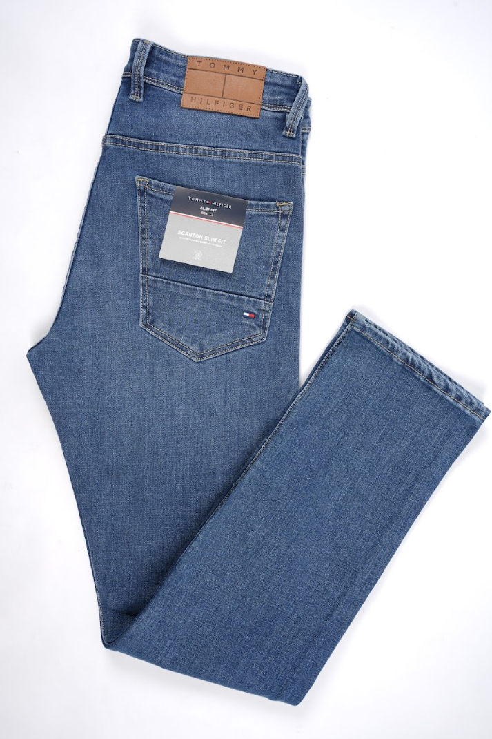 Jean Tommy Hilfiger Bleu Clair – Coupe Droite Regular