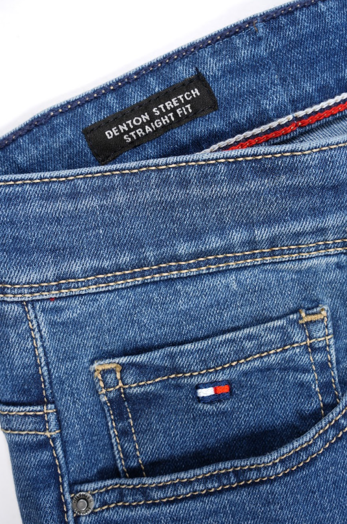 Jean Tommy Hilfiger Bleu Clair – Coupe Droite Regular