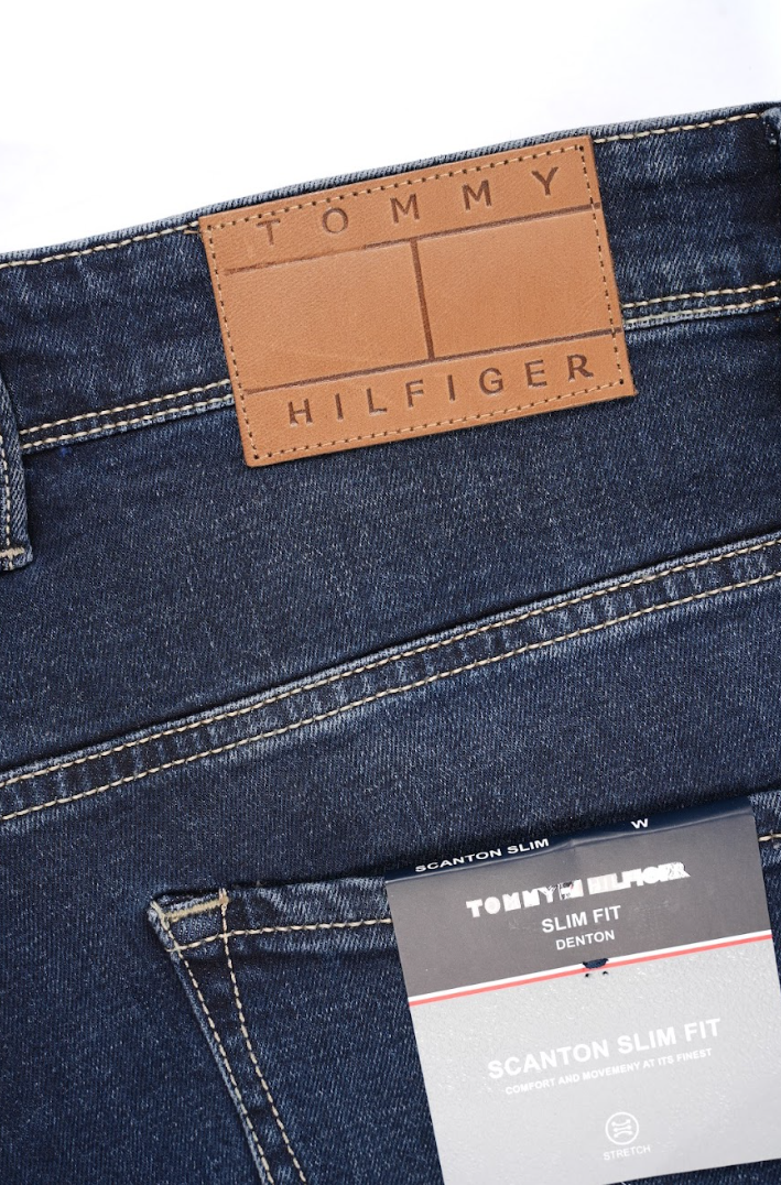 Jean Tommy Hilfiger Bleu Foncé Homme – Coupe Droite